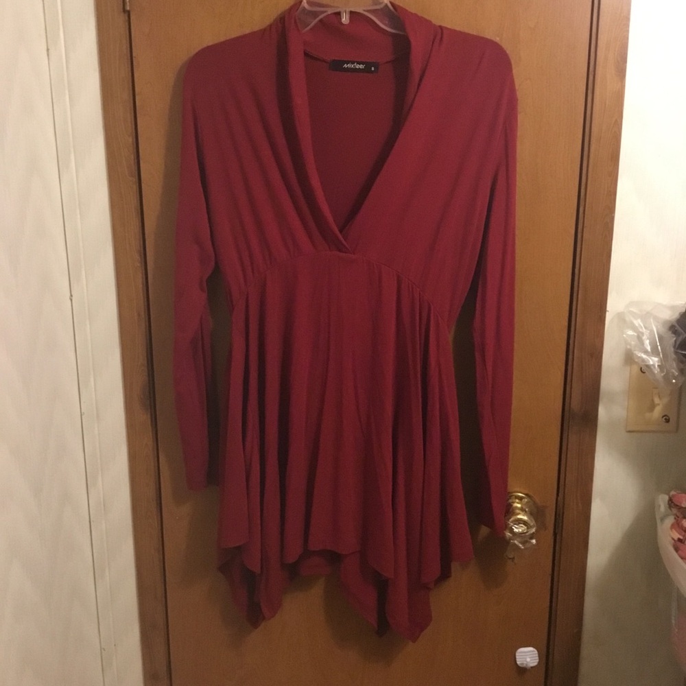 Soft Draped V-Neck Handkerchief Hem Tunic in Deep Red S